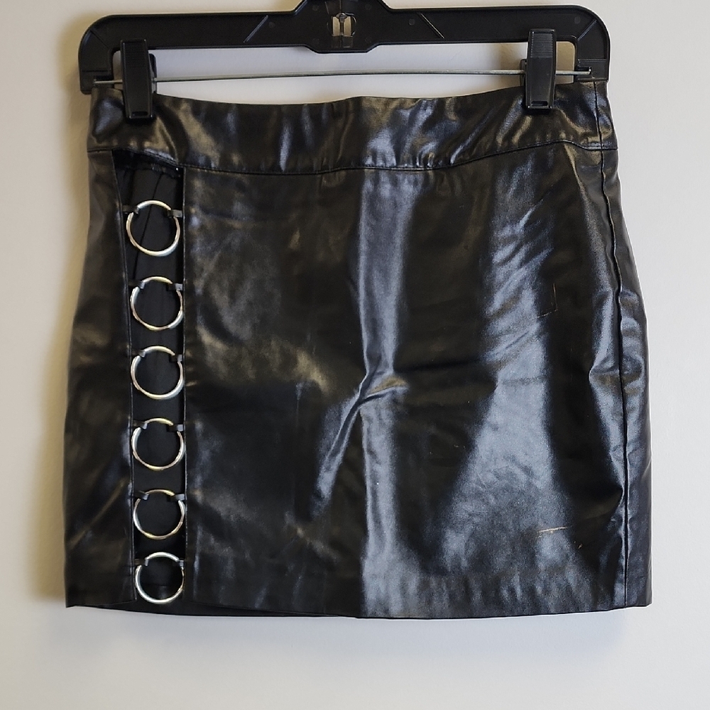 AKIRA Black Mini Skirt with Silver Ring Details